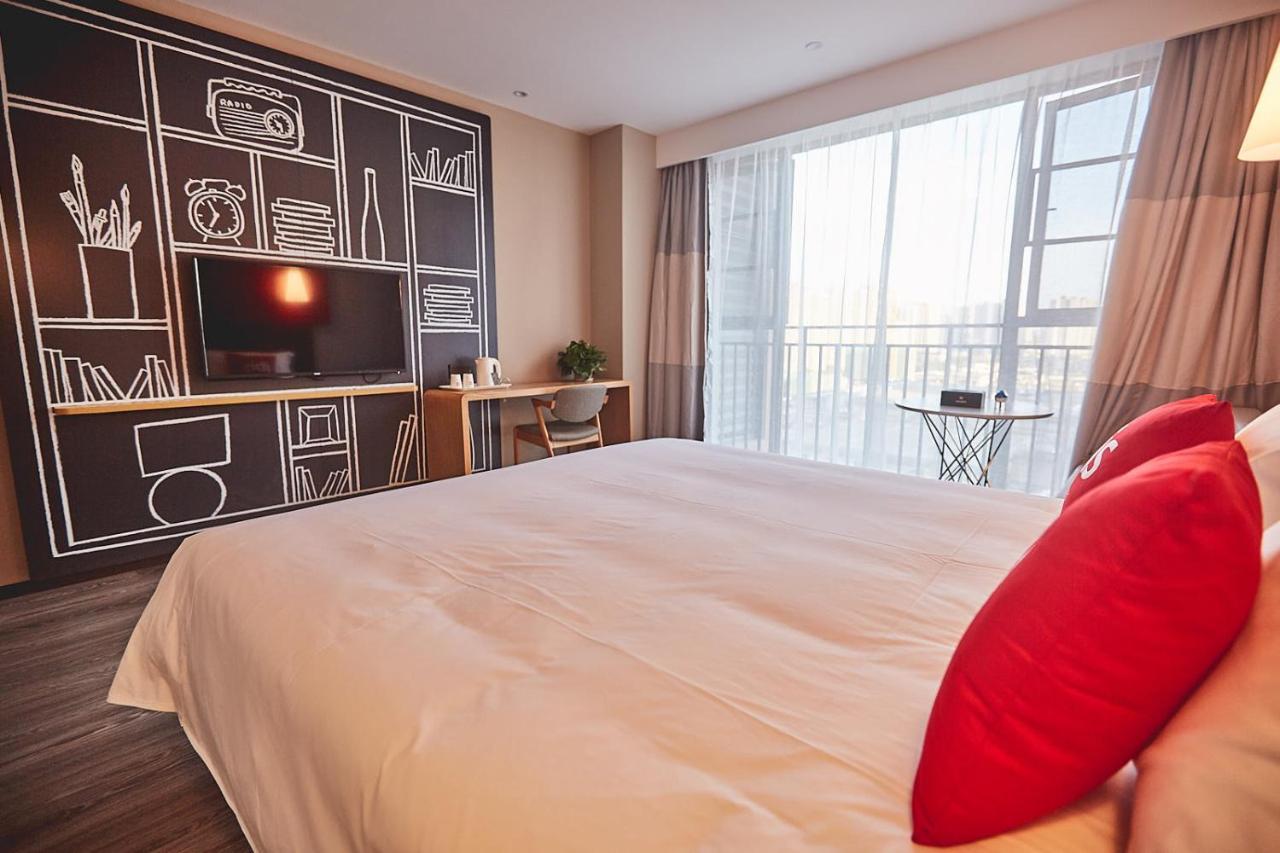 Готель Ibis Chengdu Sm Square Екстер'єр фото